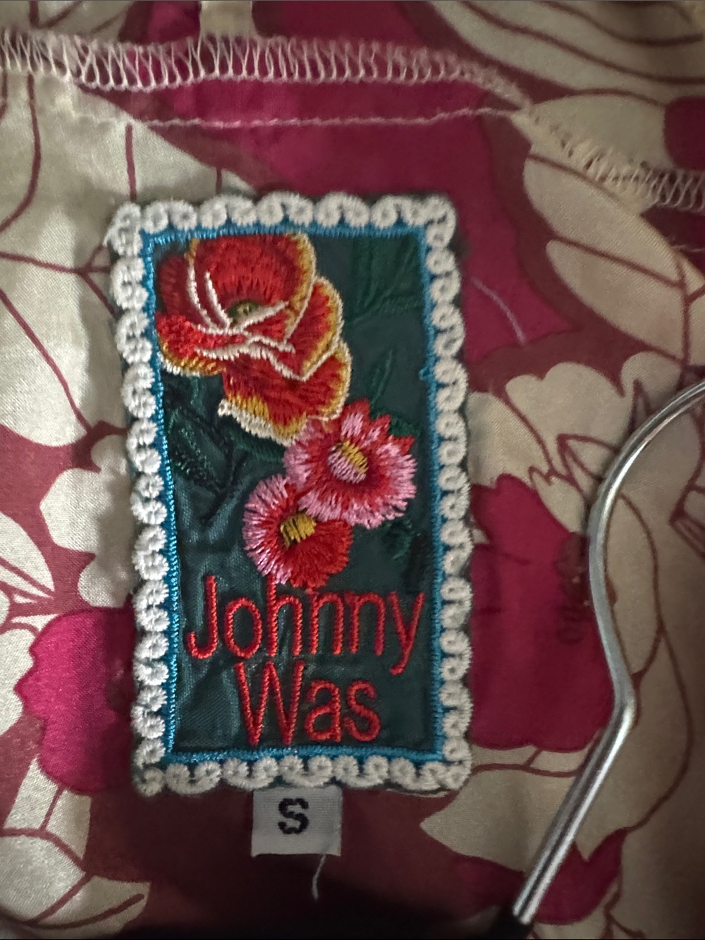 Johnny Was Size Small 100% Silk Floral Boho Tunic Blouse Lace Trim - Picture 6 of 8